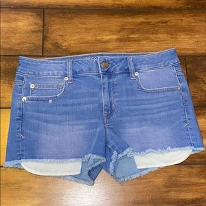 Abercrombie & Fitch stretch shorts